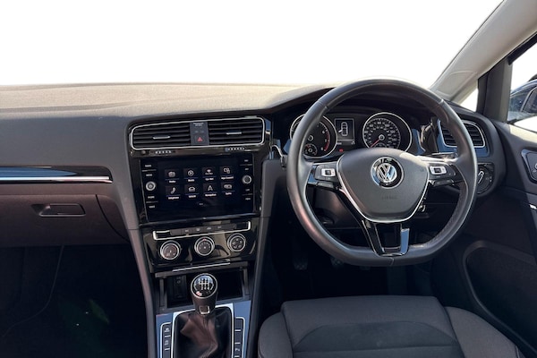 Used Volkswagen Golf 2018 for sale - 76186028: Photo 18