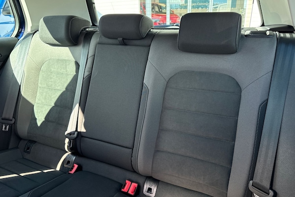 Used Volkswagen Golf 2018 for sale - 76186028: Photo 19