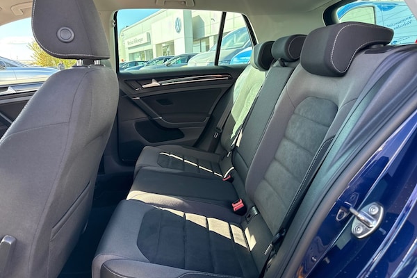 Used Volkswagen Golf 2018 for sale - 76186028: Photo 32