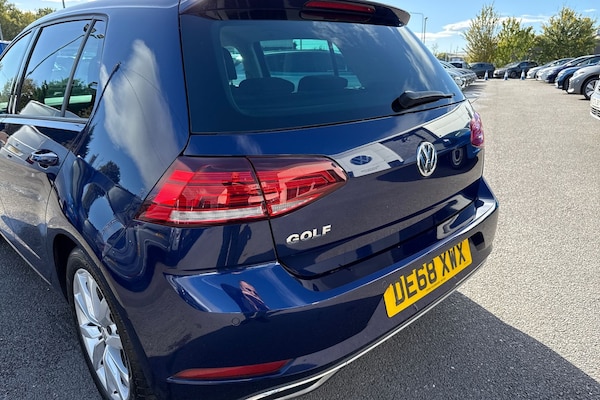 Used Volkswagen Golf 2018 for sale - 76186028: Photo 8