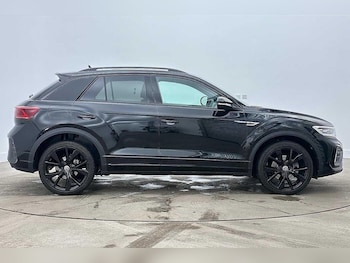 Used Volkswagen T-Roc 2025 for sale - 78734478: Photo