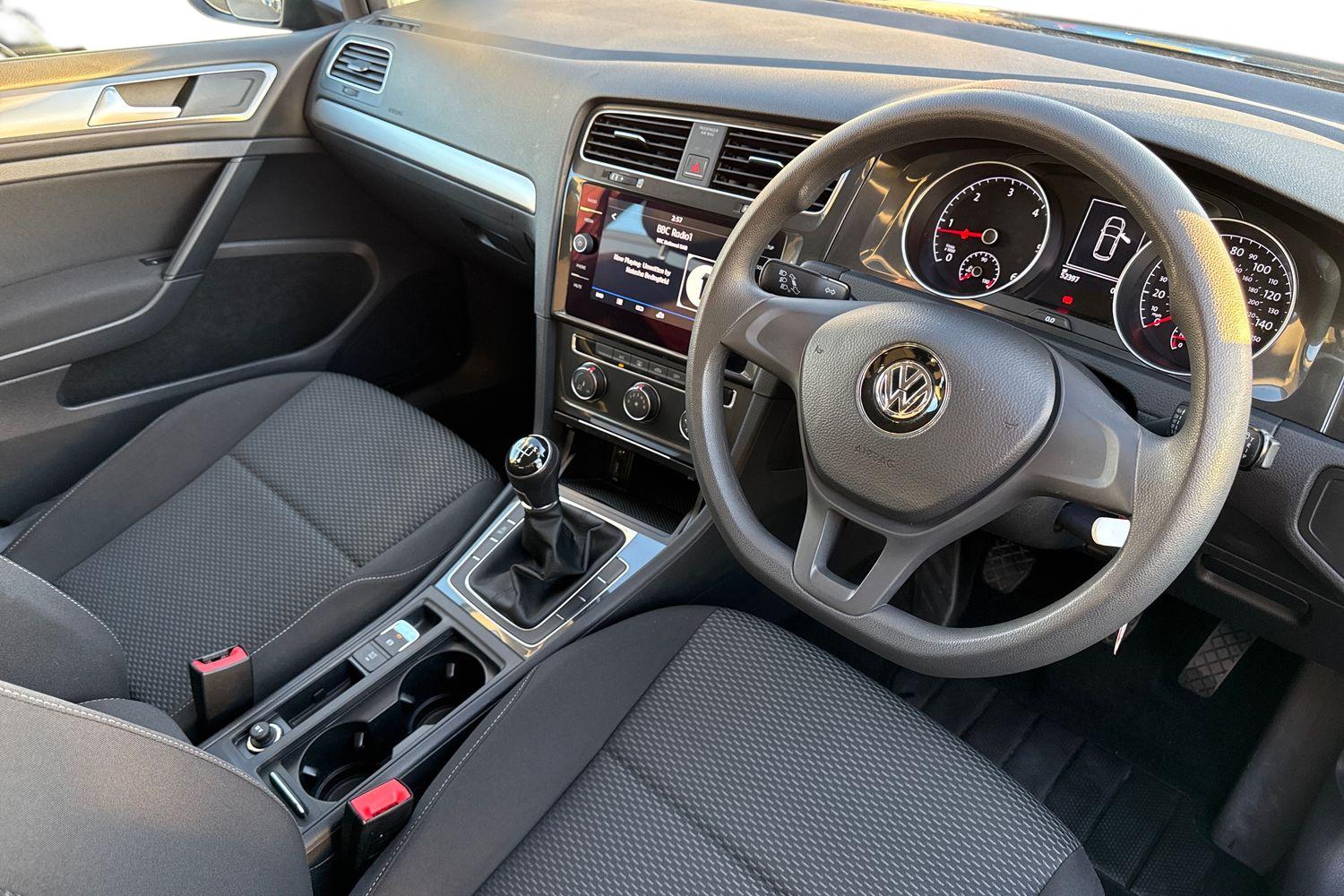 Used Volkswagen Golf 2017 for sale - 76968025: Photo 14