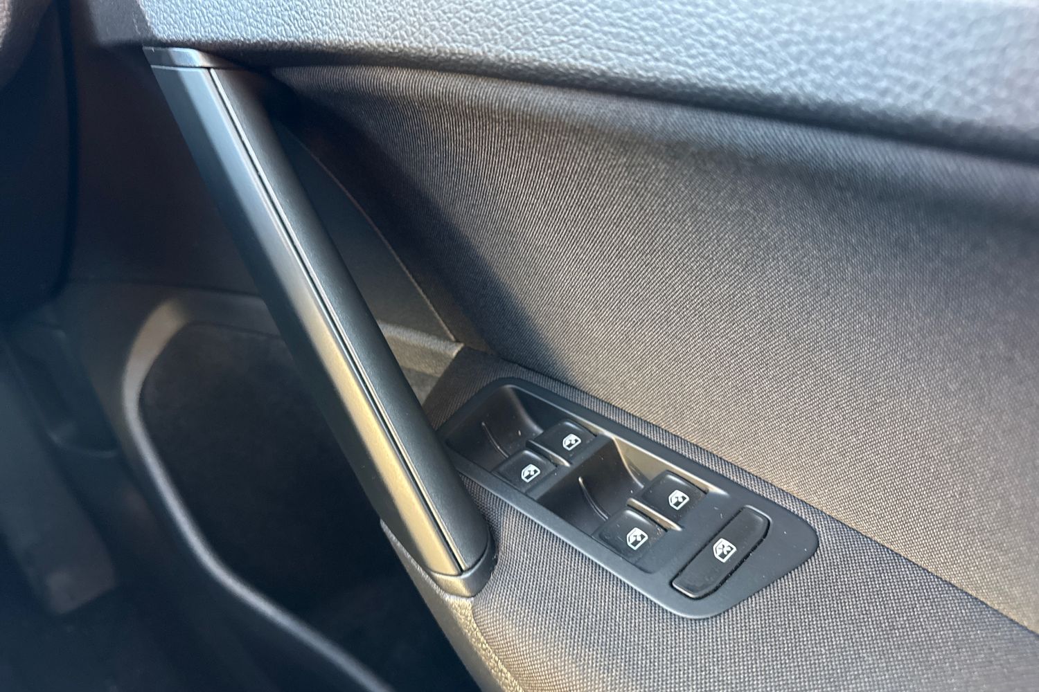 Used Volkswagen Golf 2017 for sale - 76968025: Photo 21