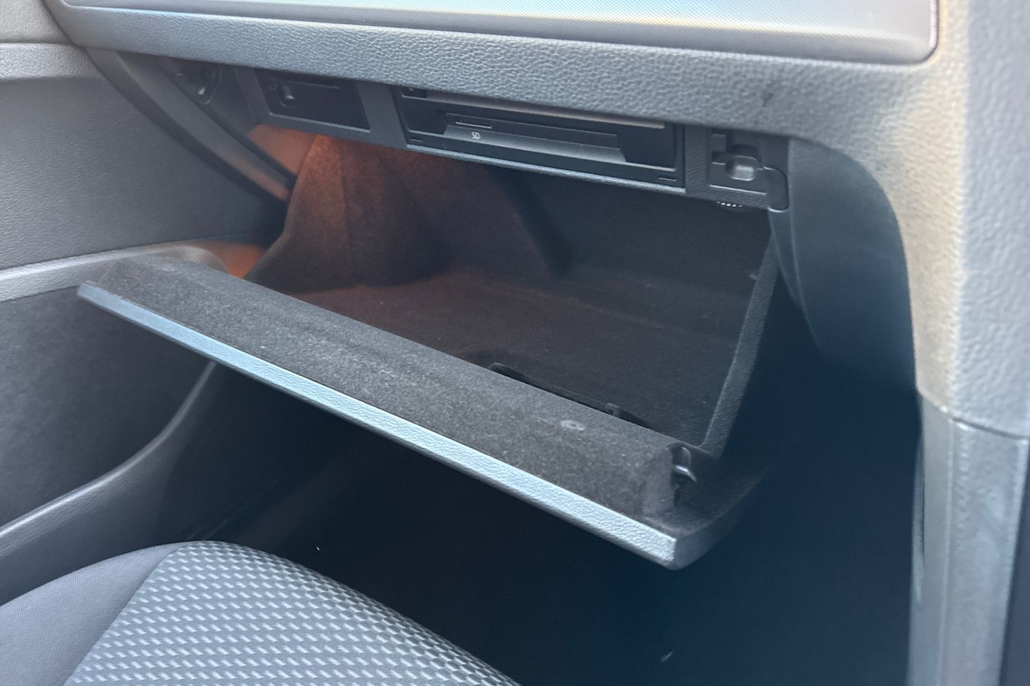 Used Volkswagen Golf 2017 for sale - 76968025: Photo 38