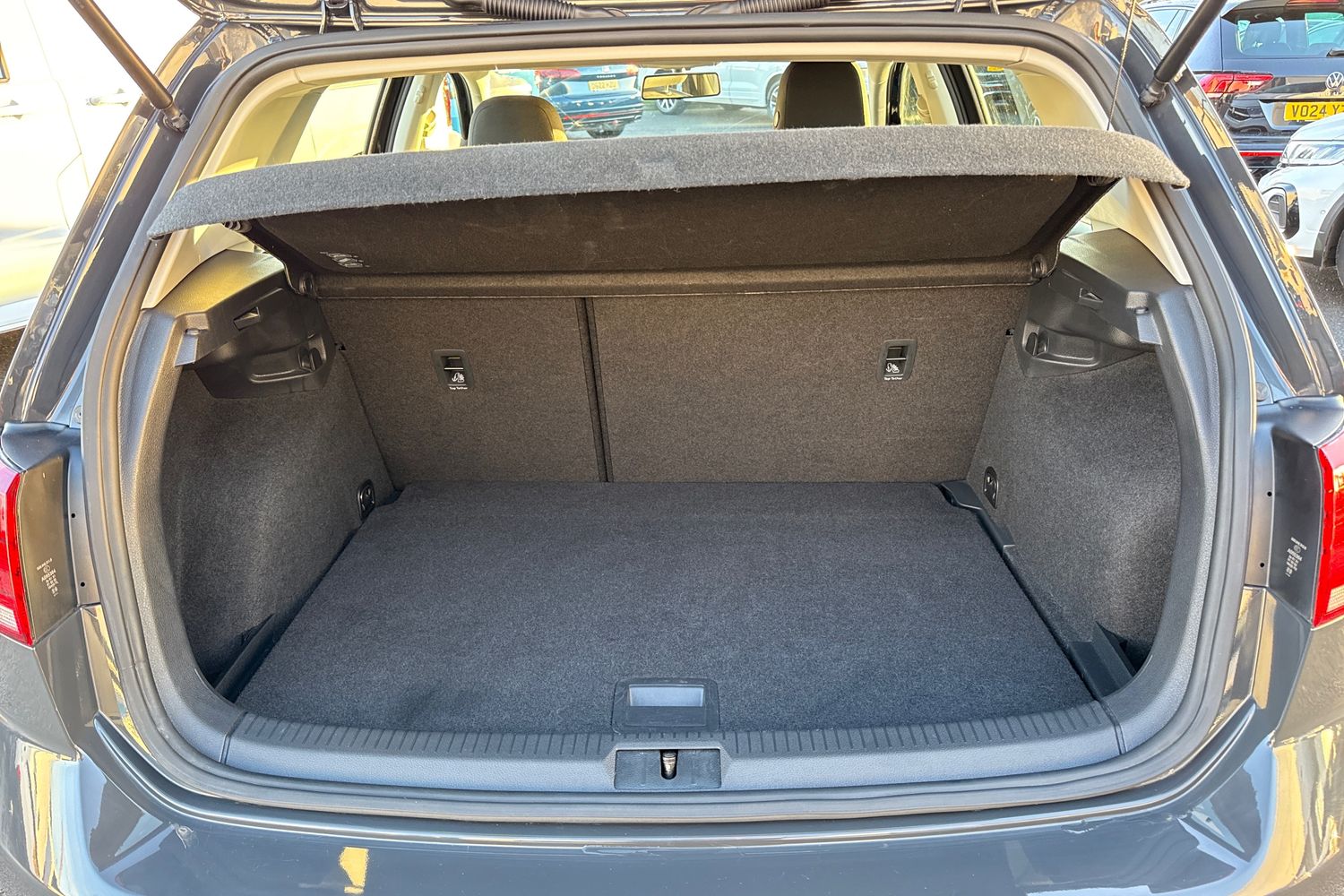 Used Volkswagen Golf 2017 for sale - 76968025: Photo 7