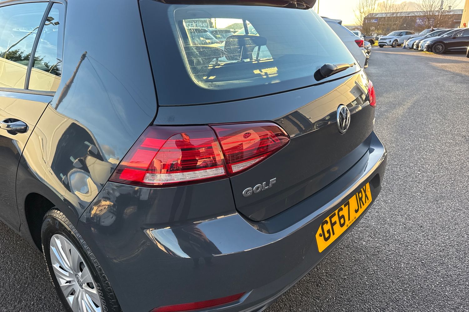 Used Volkswagen Golf 2017 for sale - 76968025: Photo 8