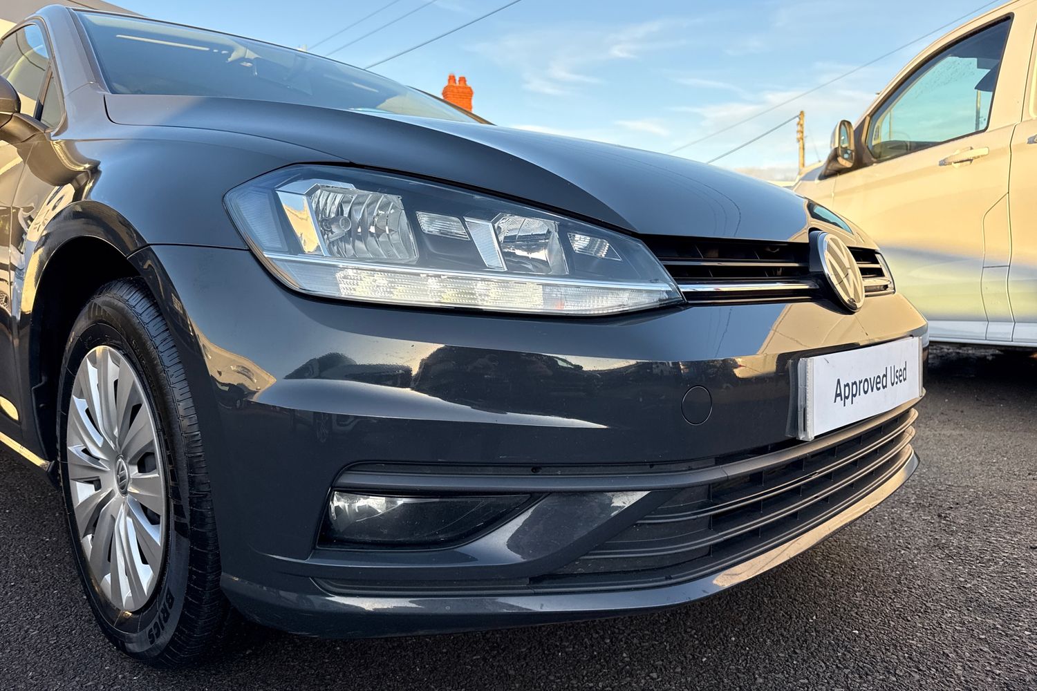 Used Volkswagen Golf 2017 for sale - 76968025: Photo 9