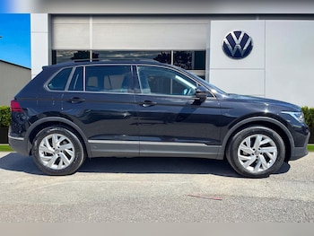 Used Volkswagen Tiguan 2021 for sale - 78750140: Photo
