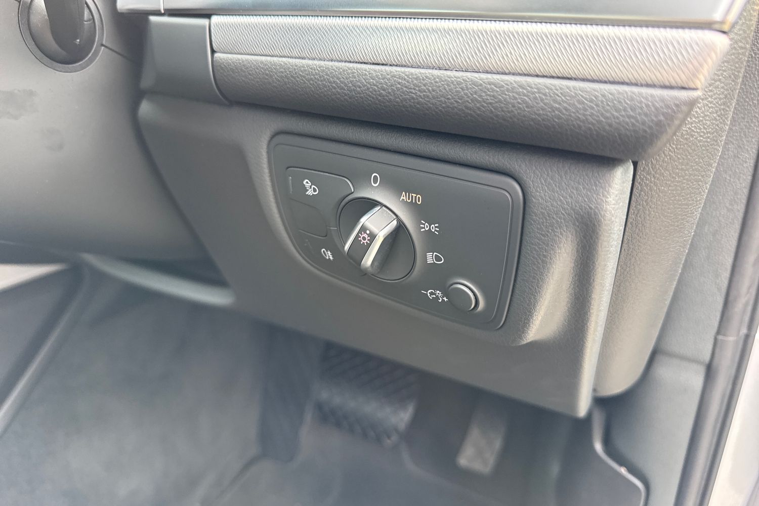 Used Audi A6 Avant 2018 for sale - 76495301: Photo 37