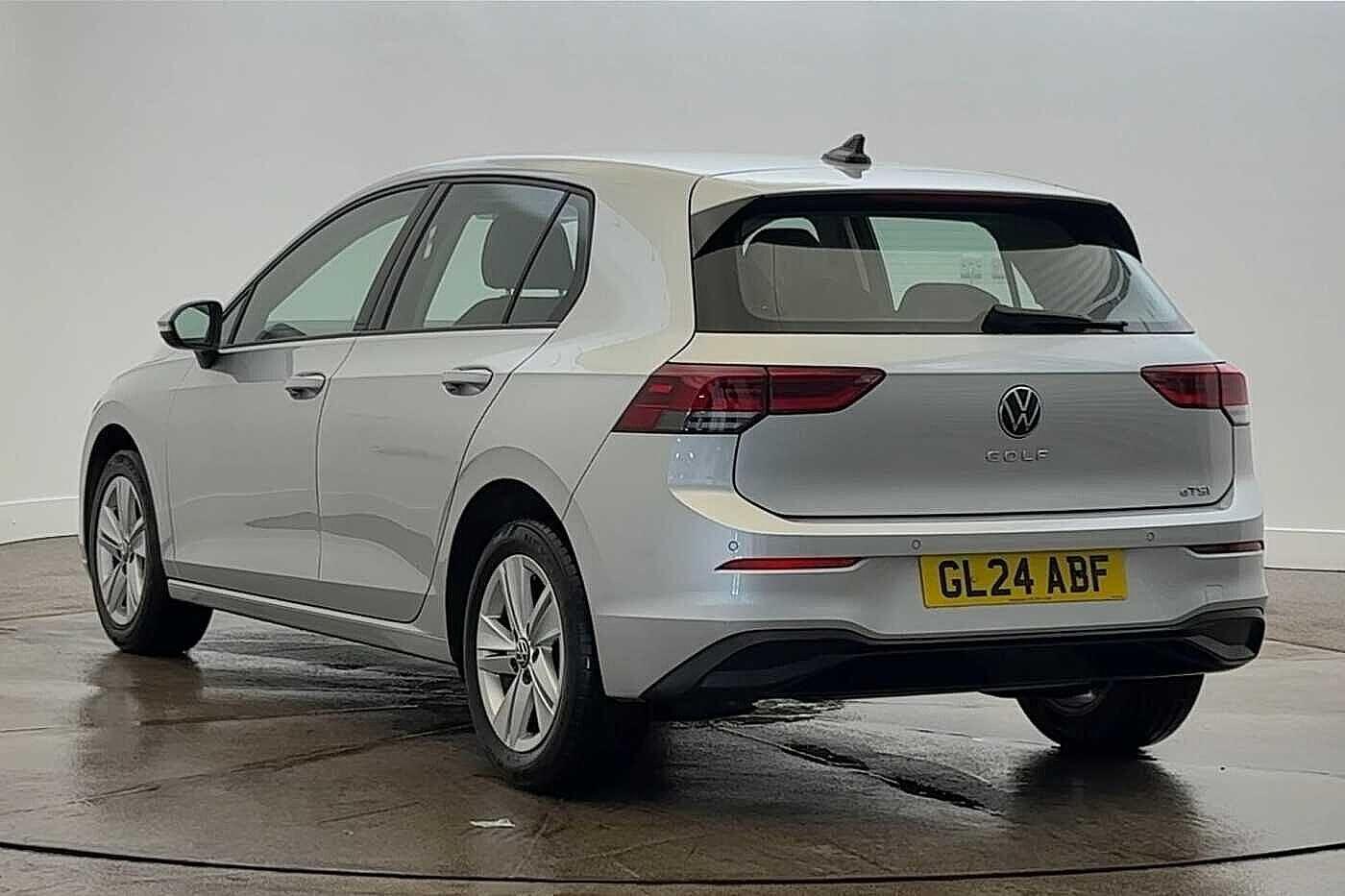 Used Volkswagen Golf 2024 for sale - 76836372: Photo 3