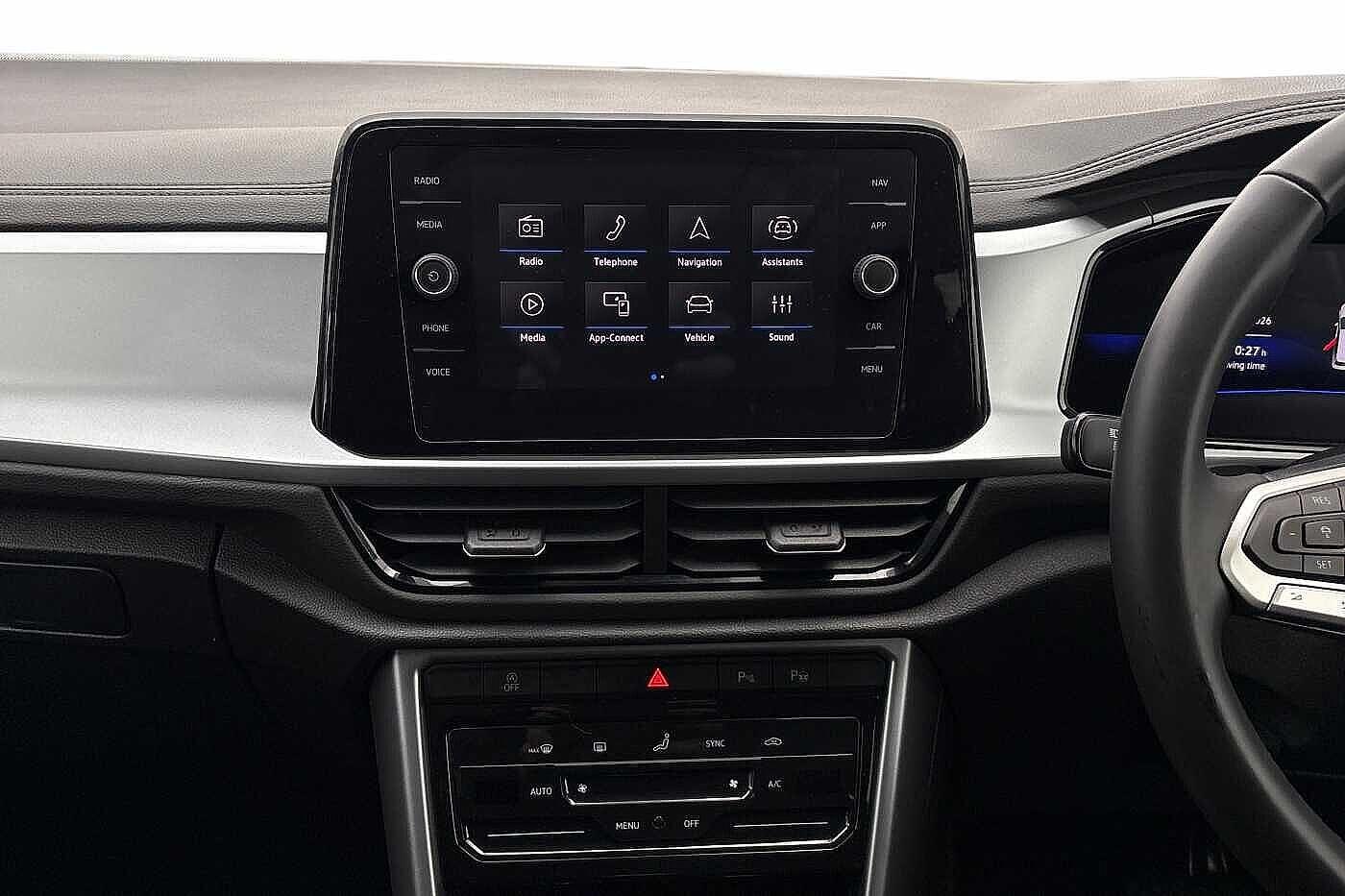 Used Volkswagen T-Roc 2025 for sale - 77747673: Photo 12