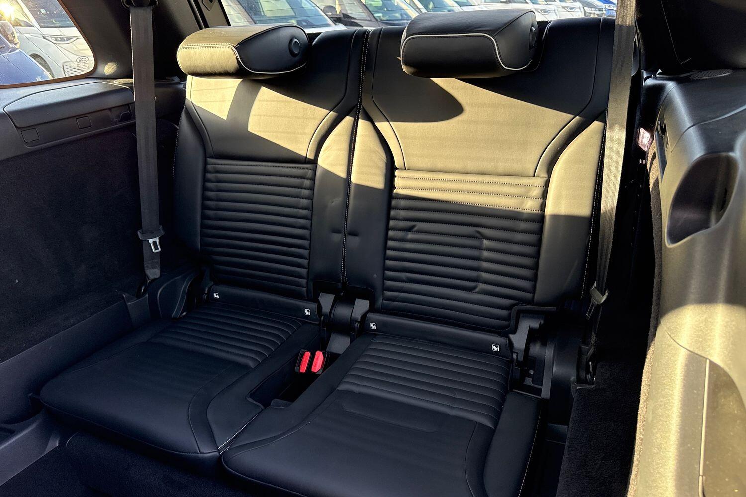 Used Land Rover Discovery 2021 for sale - 76750803: Photo 42