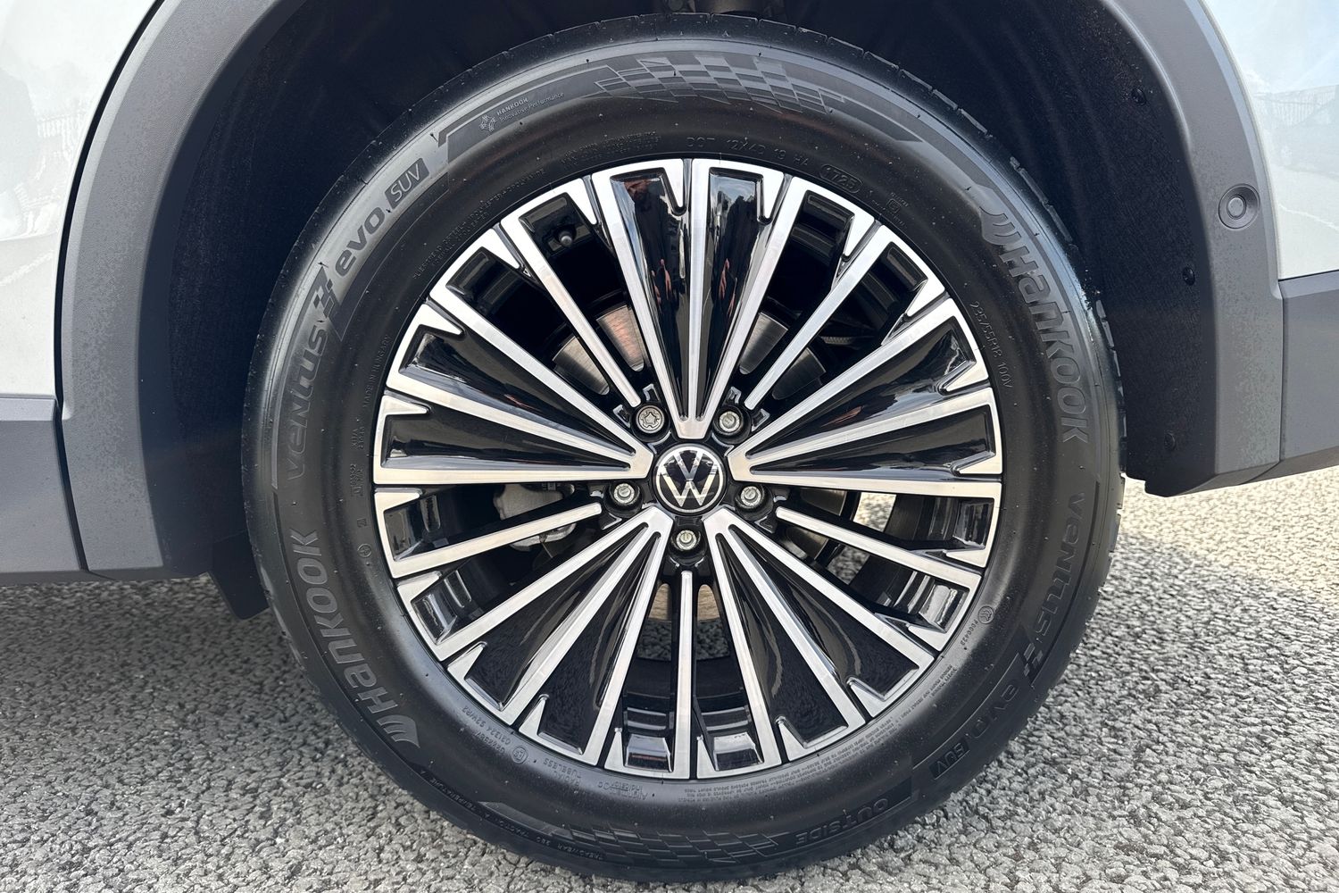 Used Volkswagen Tiguan 2026 for sale - 77654331: Photo 11