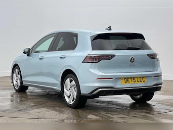 Used Volkswagen Golf 2025 for sale - 78993300: Photo