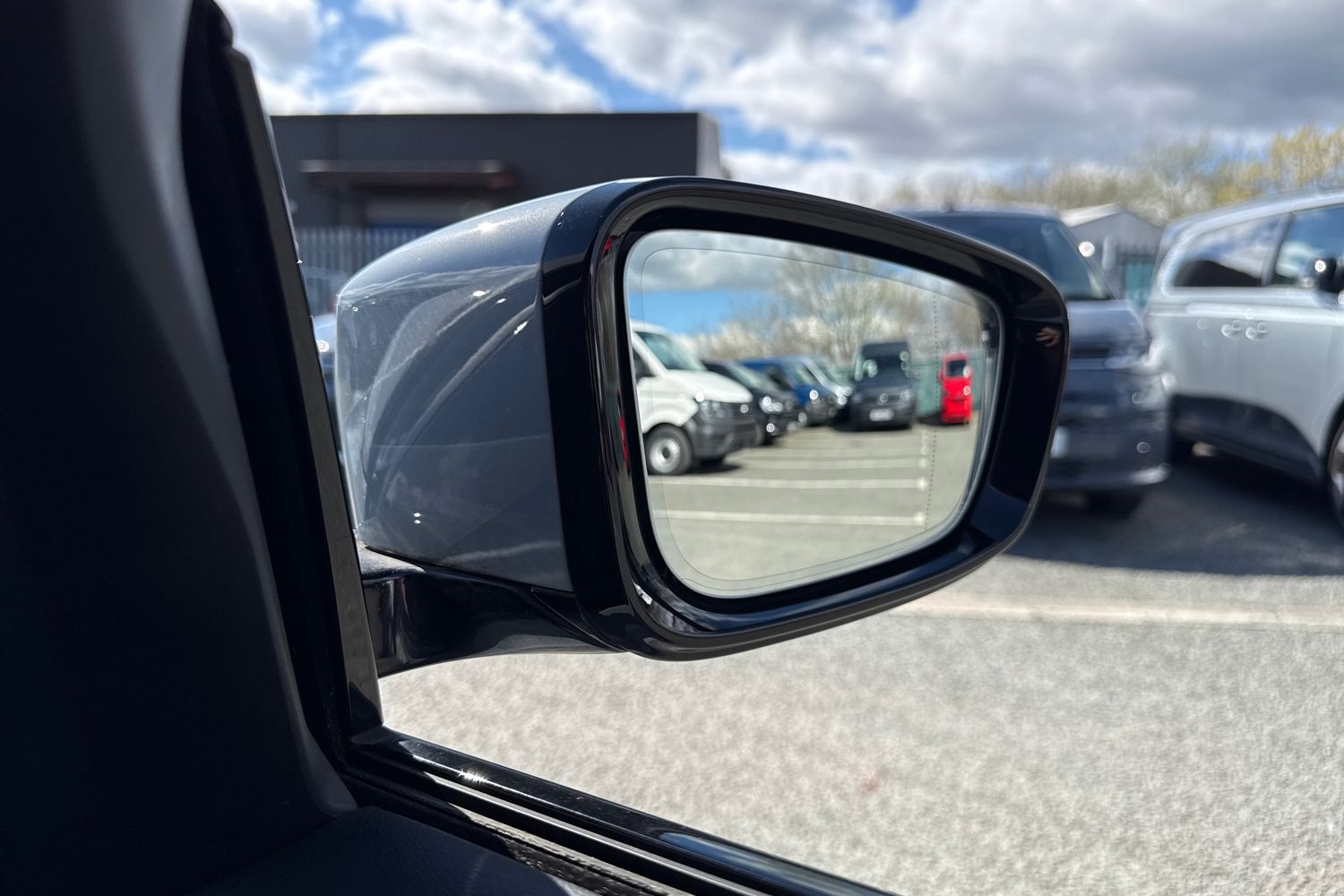 Used BMW 3 Series 2023 for sale - 78121138: Photo 39