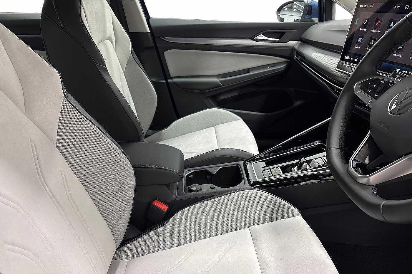 Used Volkswagen Golf 2025 for sale - 77152505: Photo 10