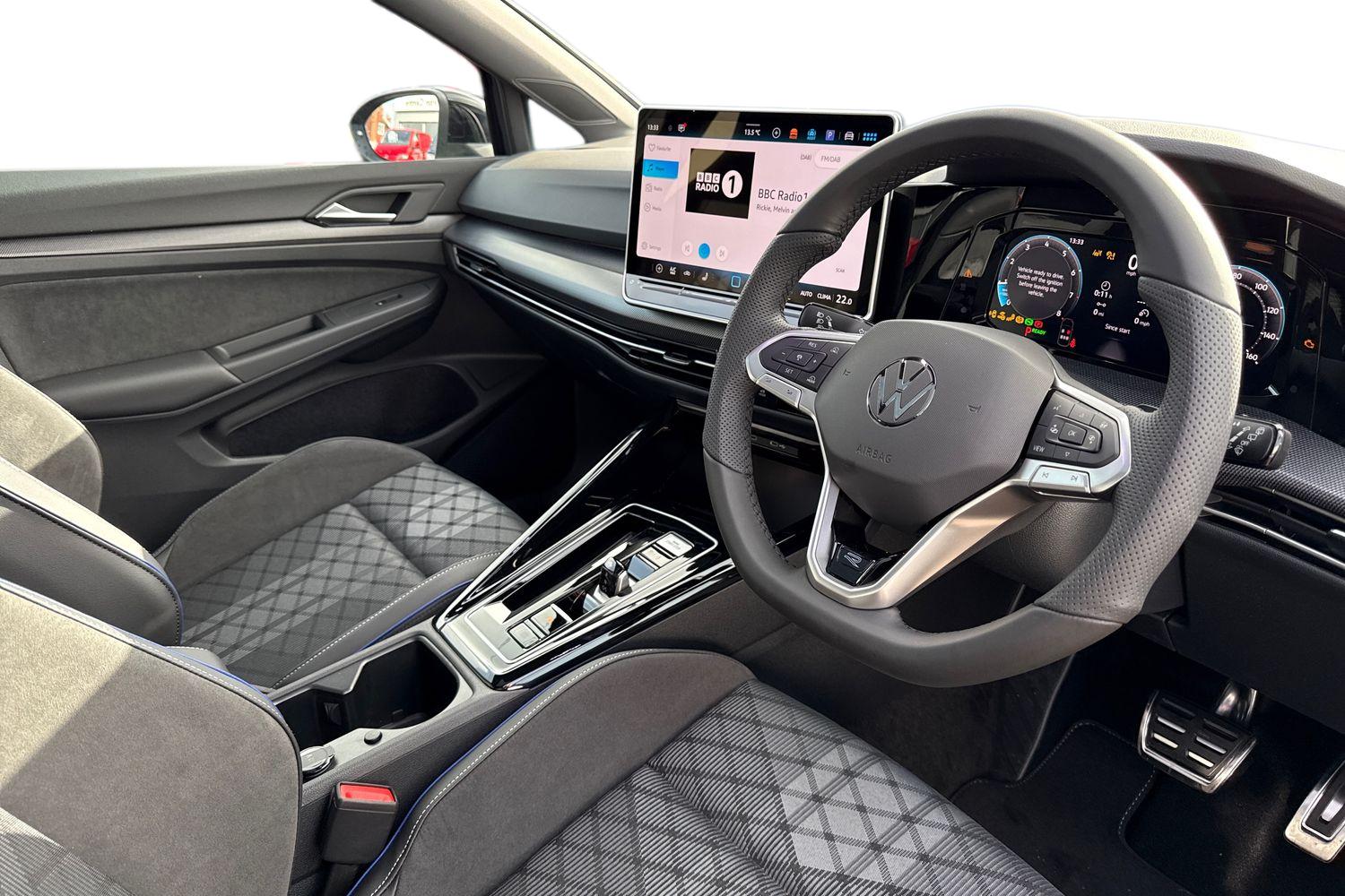 Used Volkswagen Golf 2025 for sale - 76405920: Photo 13