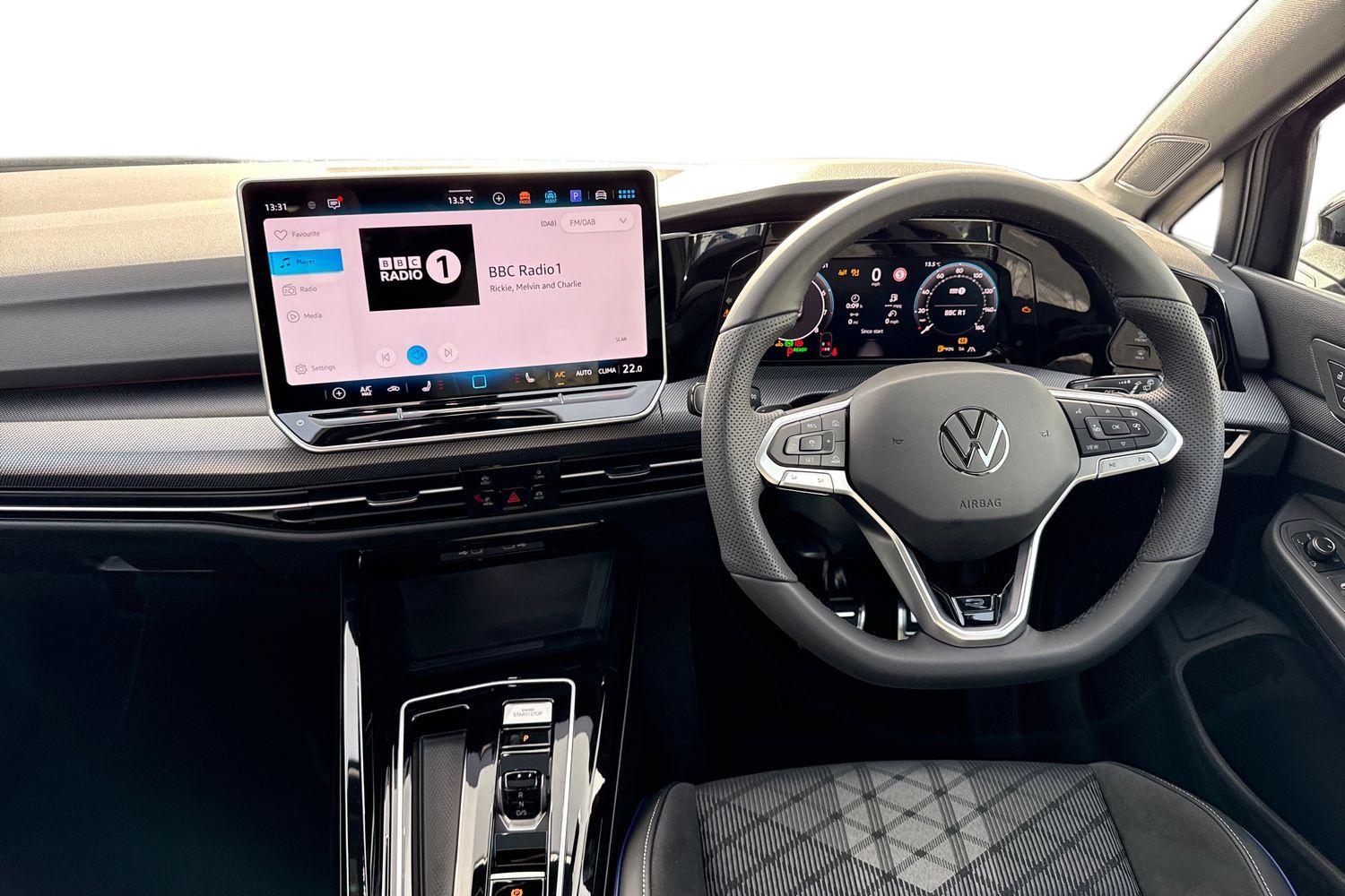 Used Volkswagen Golf 2025 for sale - 76405920: Photo 17