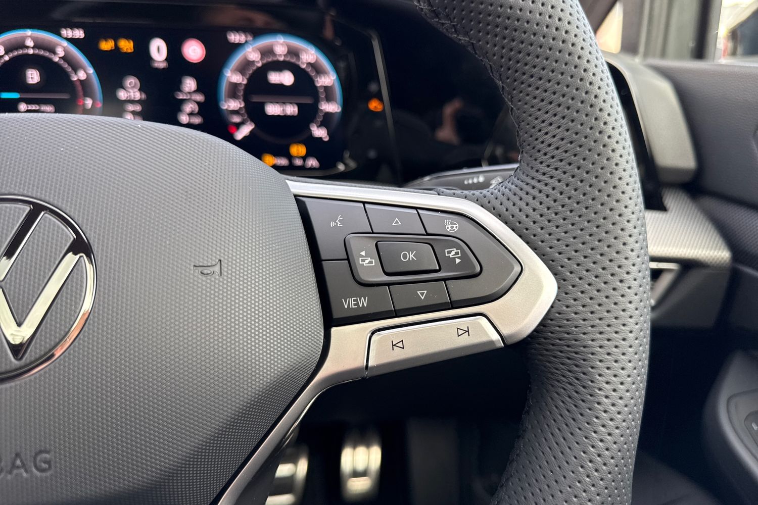 Used Volkswagen Golf 2025 for sale - 76405920: Photo 44