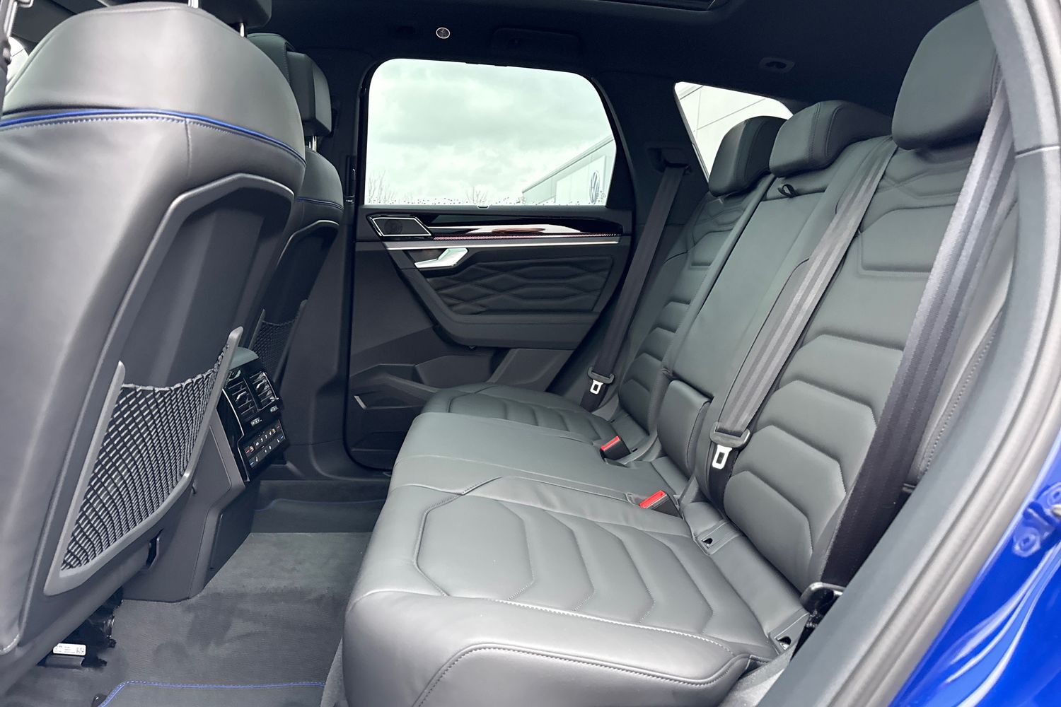 Used Volkswagen Touareg 2026 for sale - 77382621: Photo 36