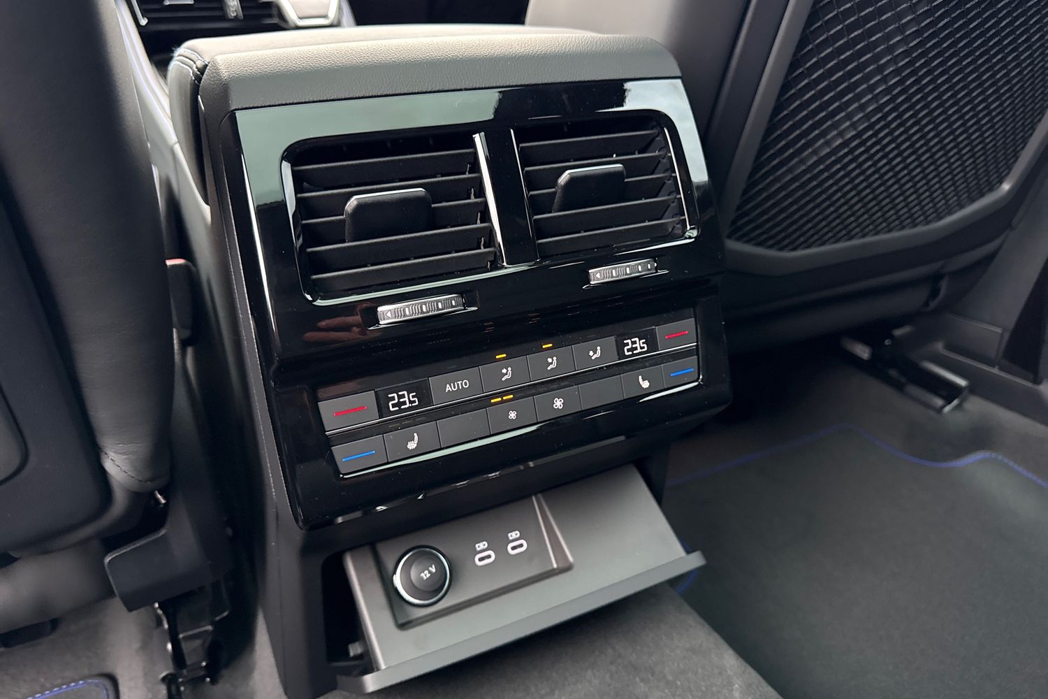 Used Volkswagen Touareg 2026 for sale - 77382621: Photo 38