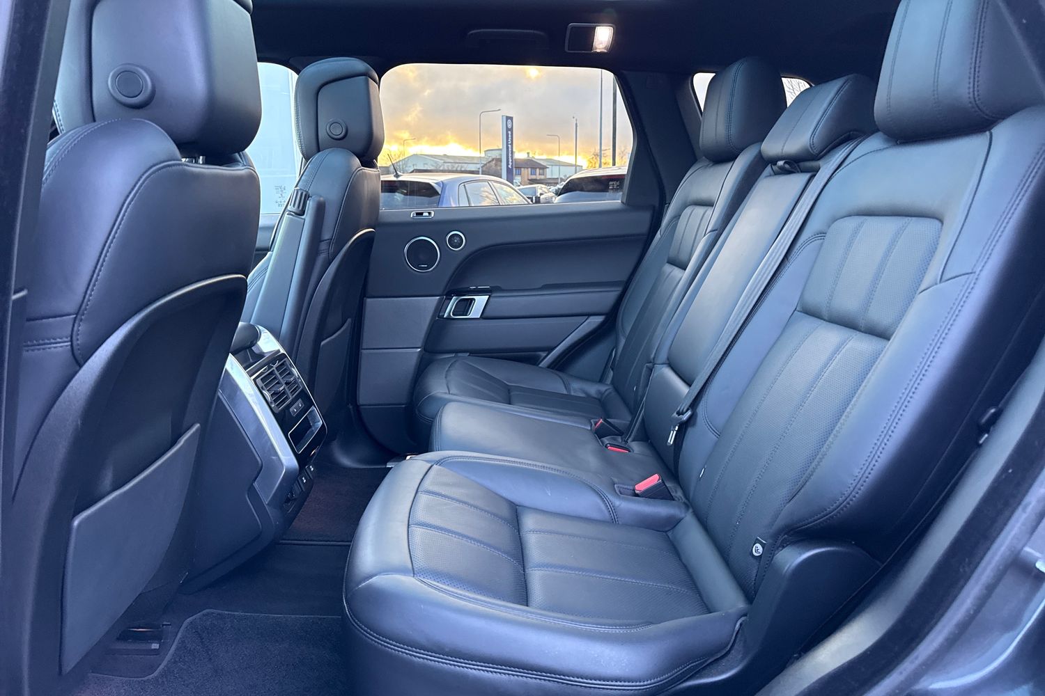 Used Land Rover Range Rover Sport 2019 for sale - 77236069: Photo 33