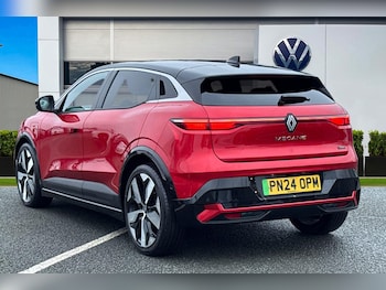 Used Renault Megane E Tech 2024 for sale - 77032399: Photo