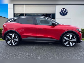 Used Renault Megane E Tech 2024 for sale - 77032399: Photo