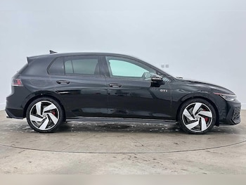 Used Volkswagen Golf 2026 for sale - 79241554: Photo