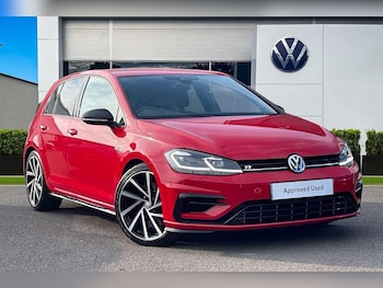 Volkswagen - Golf
