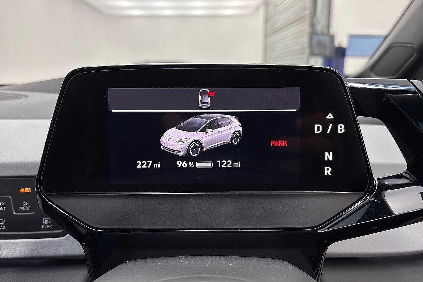 Used Volkswagen ID.3 2024 for sale - 77733615: Photo 11