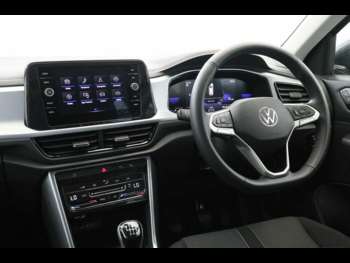 Used Volkswagen T-Roc 2024 for sale - 74982268: Photo