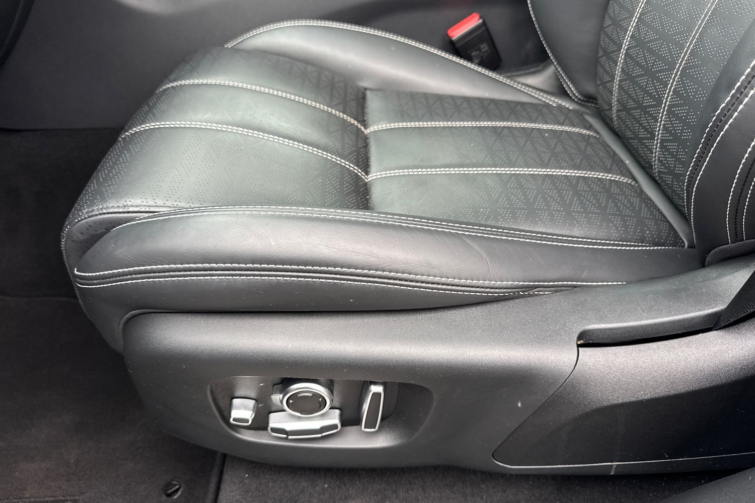 Used Land Rover Range Rover Velar 2021 for sale - 77064677: Photo 39