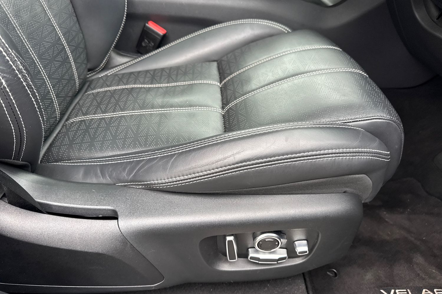 Used Land Rover Range Rover Velar 2021 for sale - 77064677: Photo 40