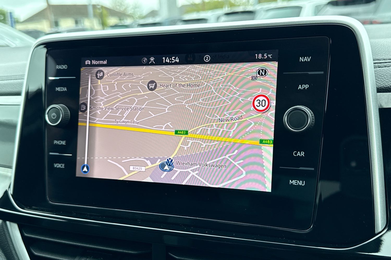 Used Volkswagen T-Roc 2024 for sale - 76836369: Photo 17