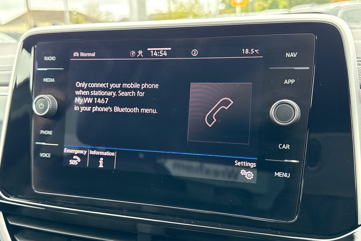 Used Volkswagen T-Roc 2024 for sale - 76836369: Photo 50