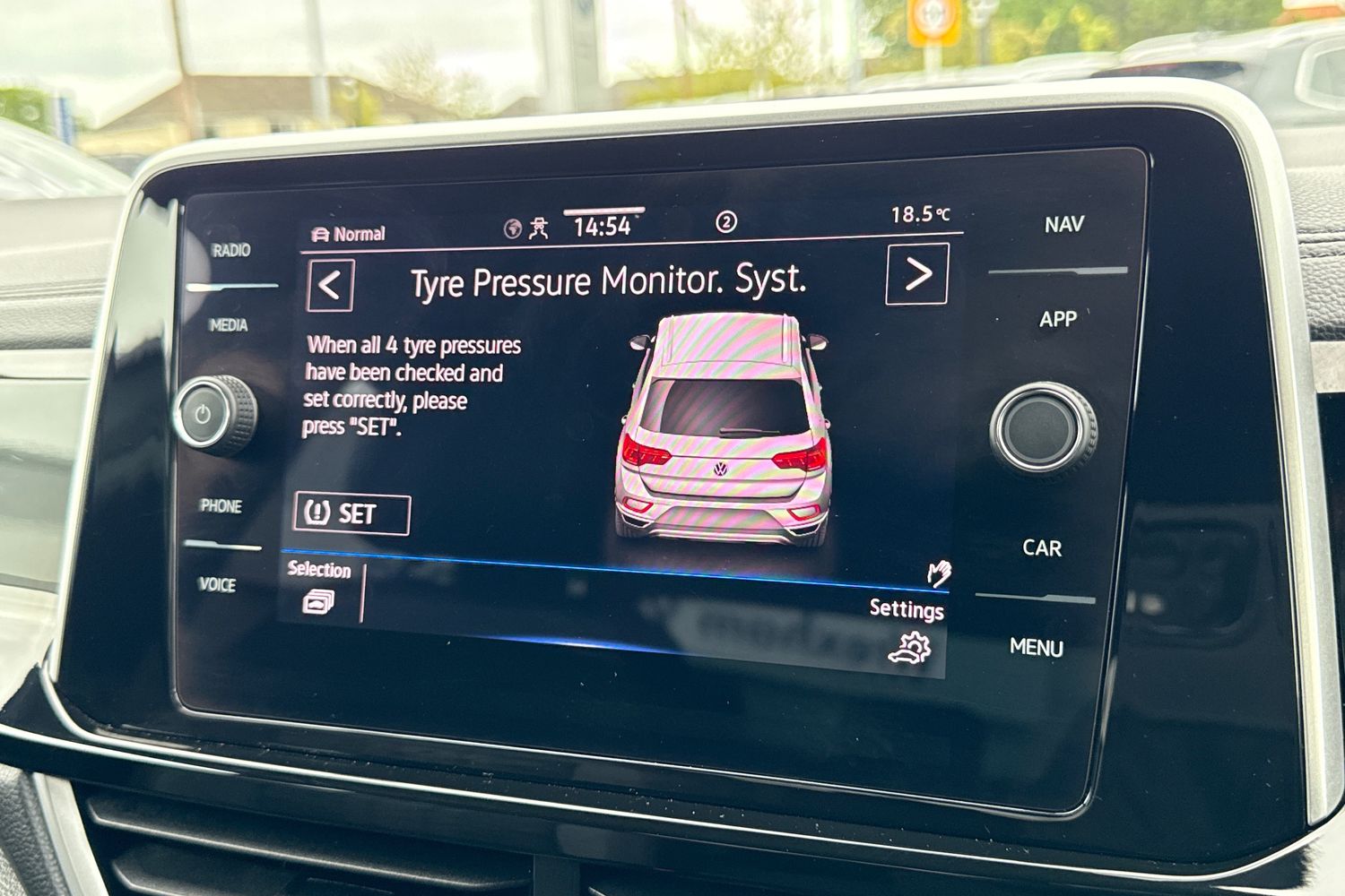 Used Volkswagen T-Roc 2024 for sale - 76836369: Photo 52