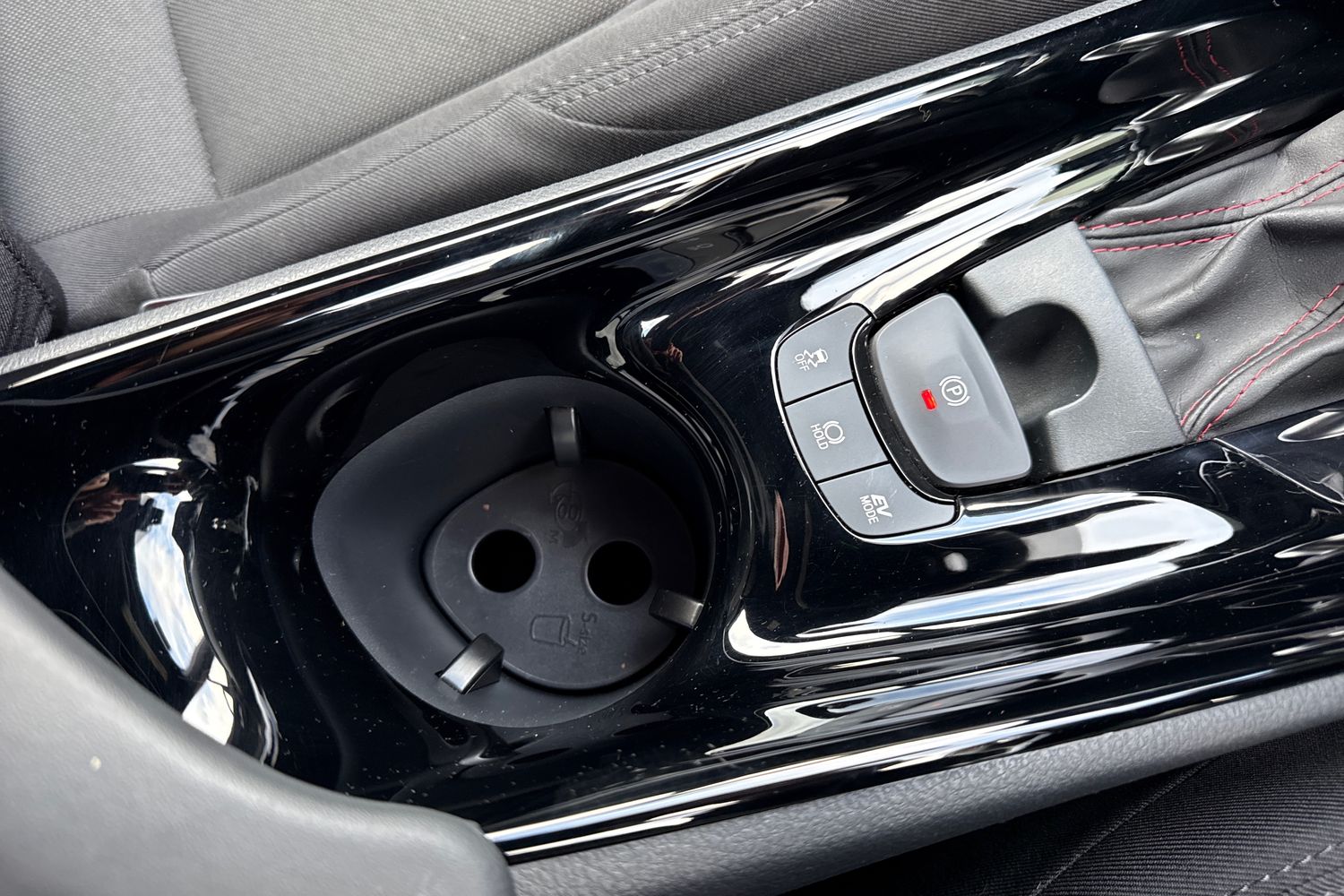 Used Toyota C-HR 2022 for sale - 77577751: Photo 35