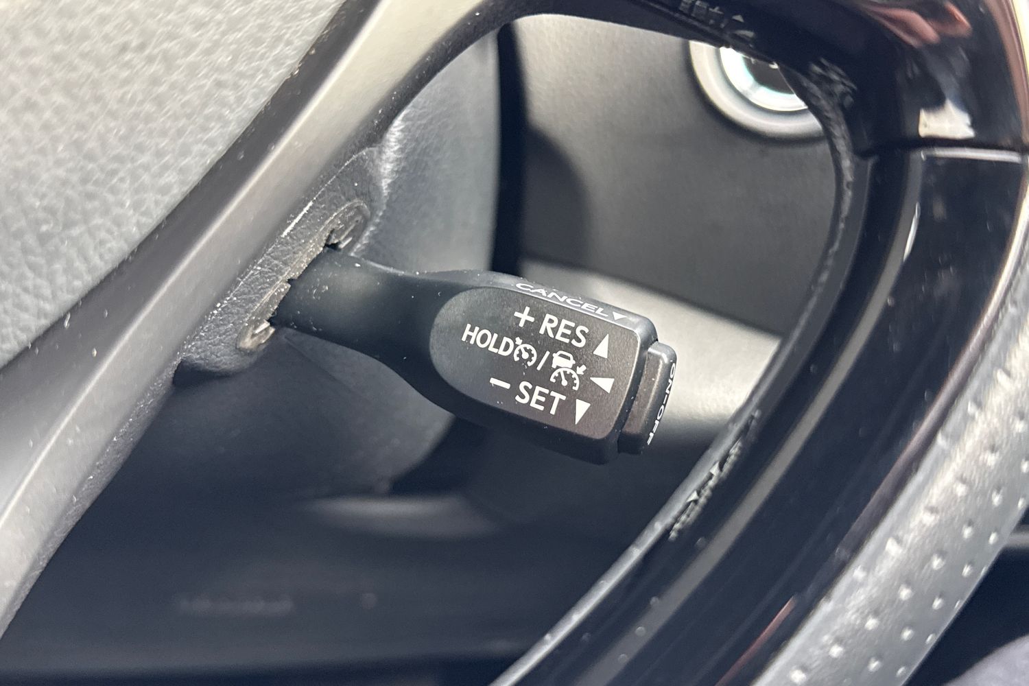 Used Toyota C-HR 2022 for sale - 77577751: Photo 41