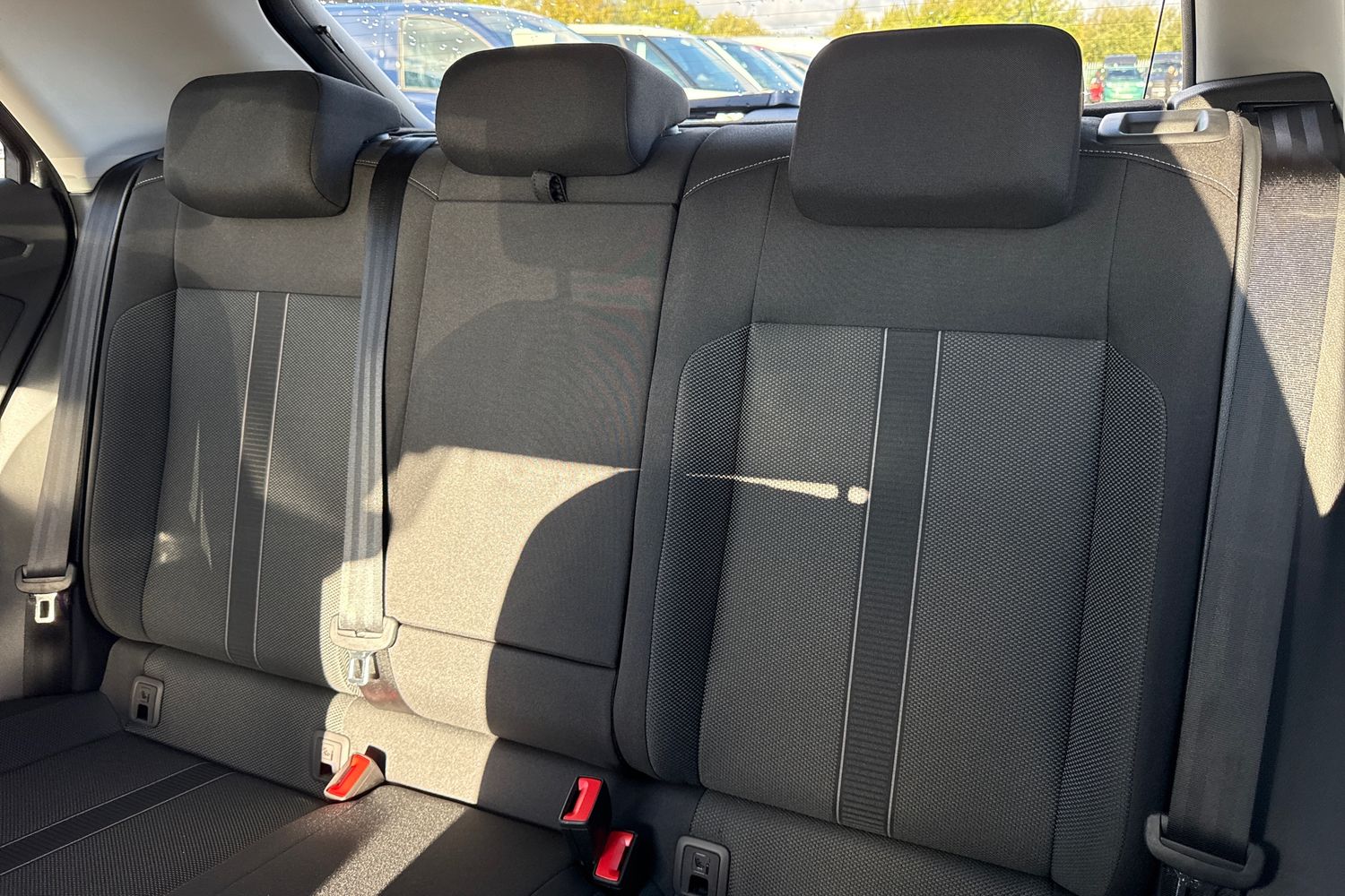 Used Volkswagen T-Roc 2025 for sale - 76346549: Photo 18