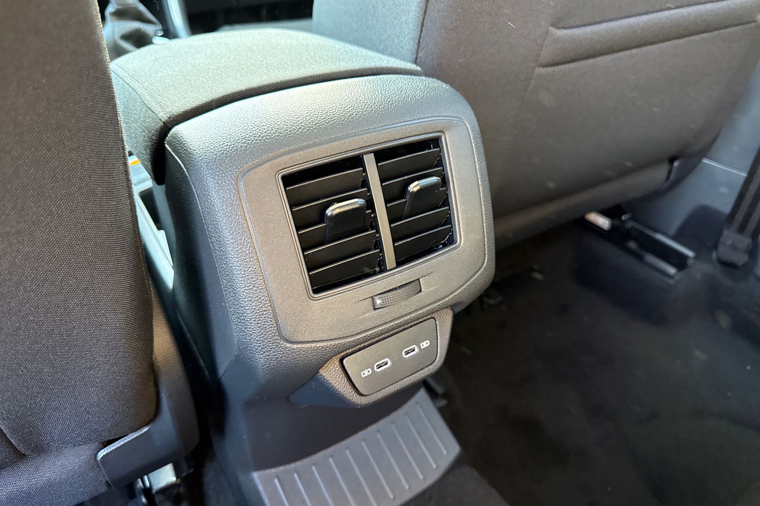 Used Volkswagen T-Roc 2025 for sale - 76346549: Photo 34