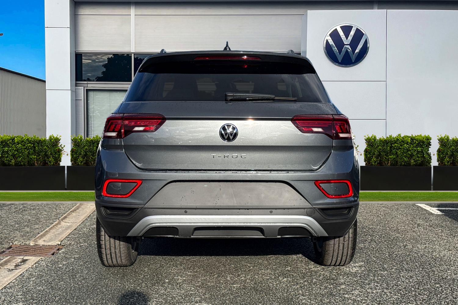 Used Volkswagen T-Roc 2025 for sale - 76346549: Photo 4