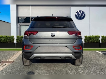 Used Volkswagen T-Roc 2025 for sale - 76346549: Photo