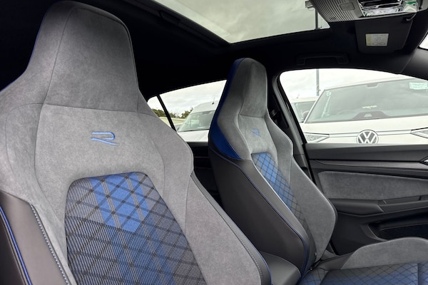 Used Volkswagen Golf 2025 for sale - 75761384: Photo 23