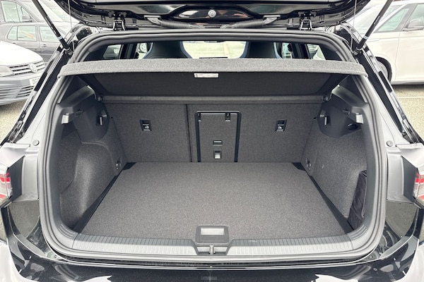 Used Volkswagen Golf 2025 for sale - 75761384: Photo 6