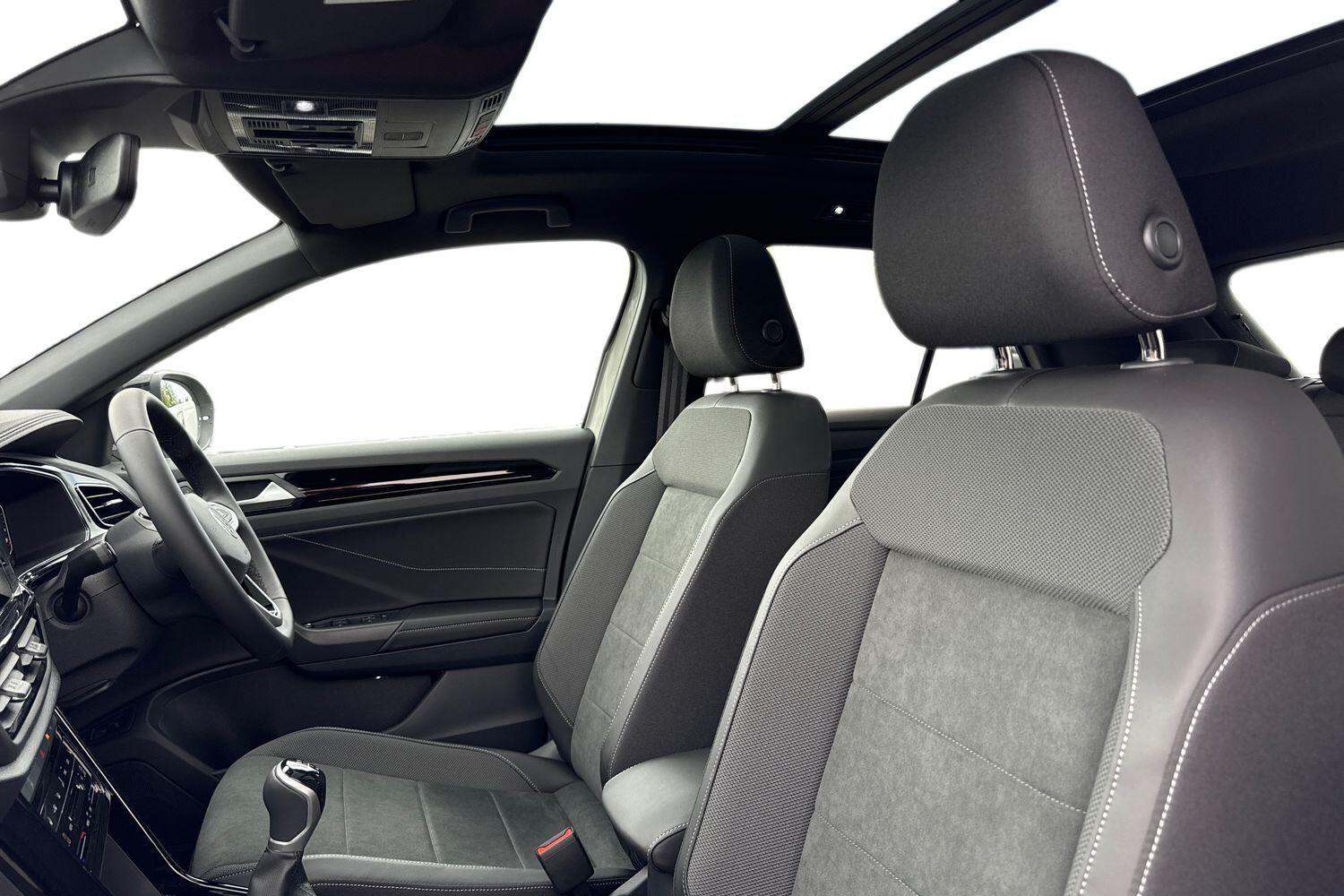 Used Volkswagen T-Roc 2025 for sale - 76827887: Photo 10