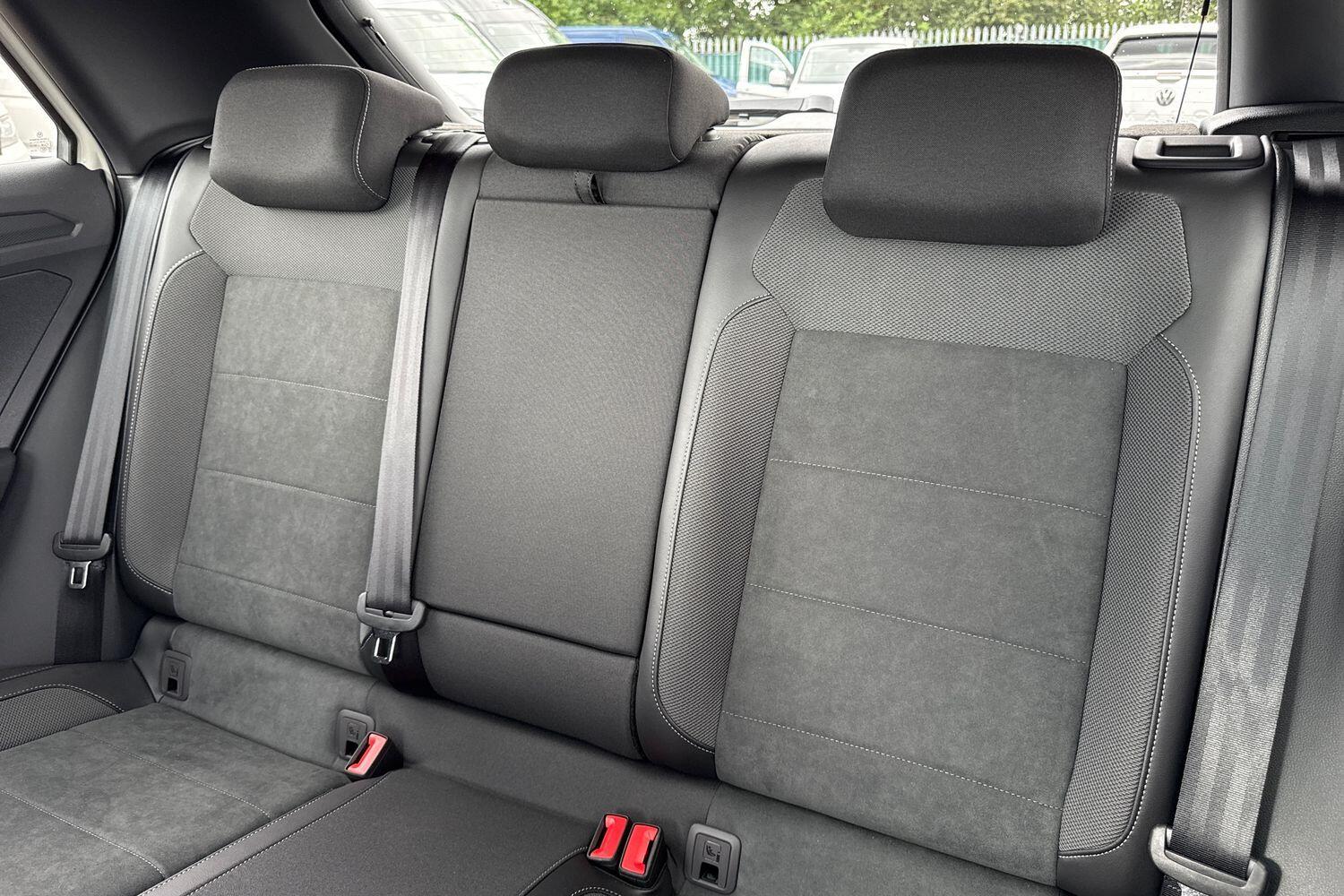 Used Volkswagen T-Roc 2025 for sale - 76827887: Photo 13