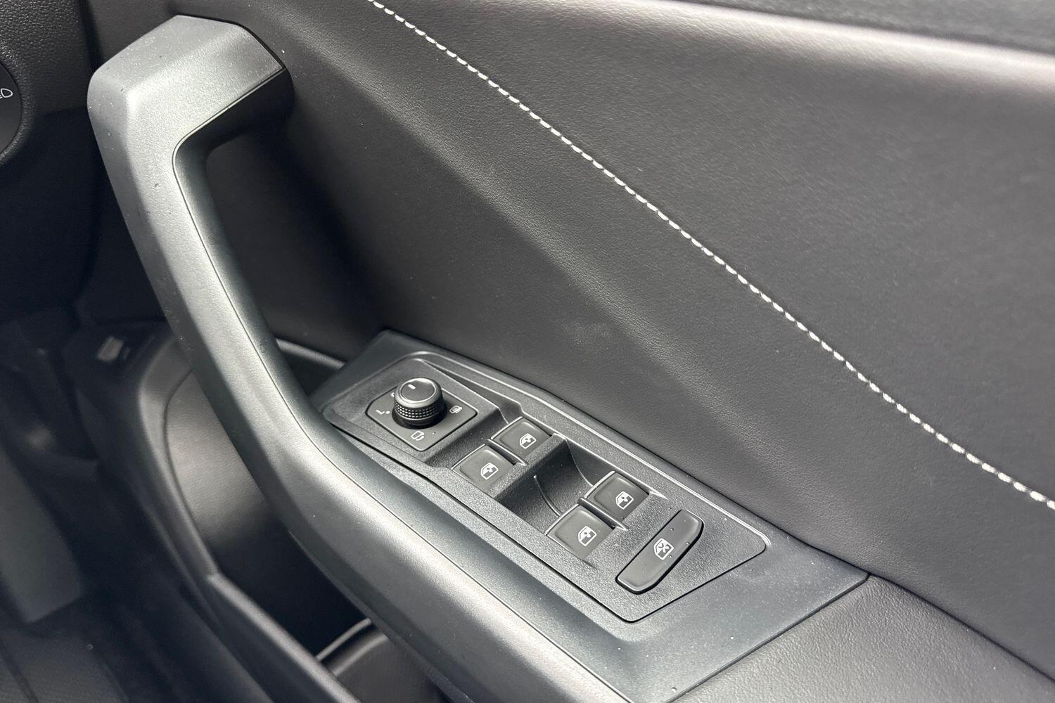 Used Volkswagen T-Roc 2025 for sale - 76827887: Photo 17