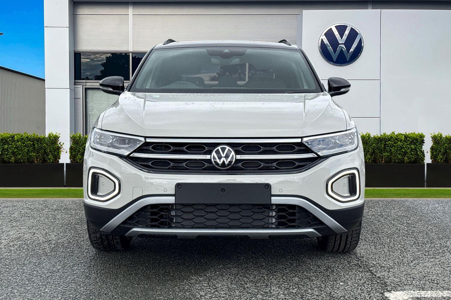 Used Volkswagen T-Roc 2025 for sale - 76827887: Photo 5