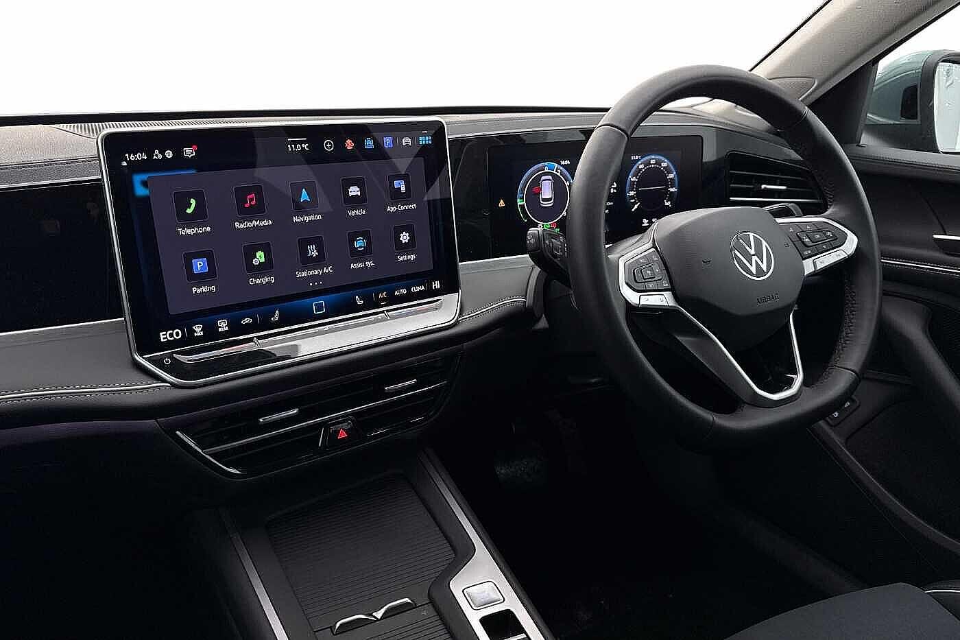 Used Volkswagen Passat 2025 for sale - 77161431: Photo 2